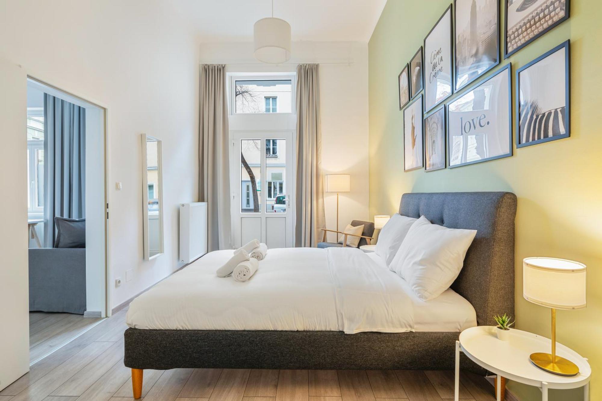2 Bed Rooms I 82 M2 I Comfy I 160 Mbit Wifi เวียนนา ภายนอก รูปภาพ